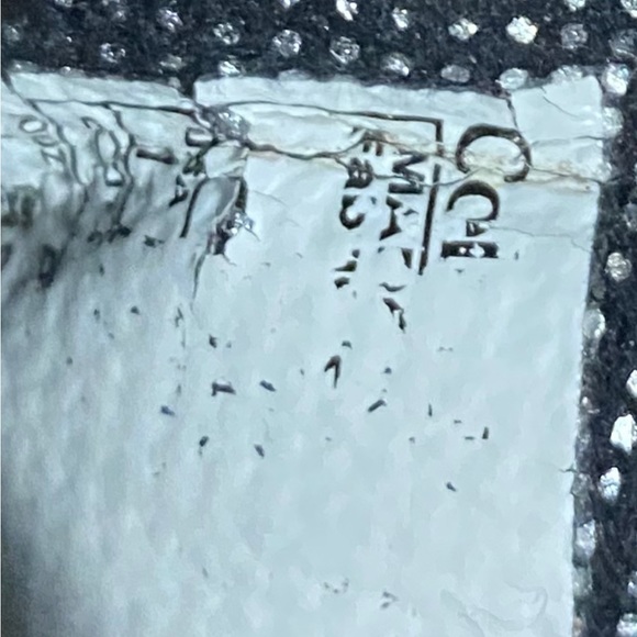 Columbia Kids' Bugaboot Celsius Boot
Style # 1945701
Size: 1 U.S  Color black - Picture 5 of 6